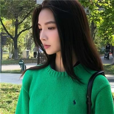 午夜下的刺花